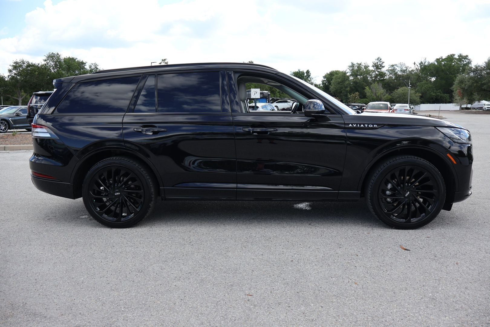 2025 Lincoln Aviator Reserve