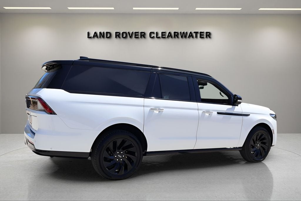 2025 Lincoln Navigator L Reserve