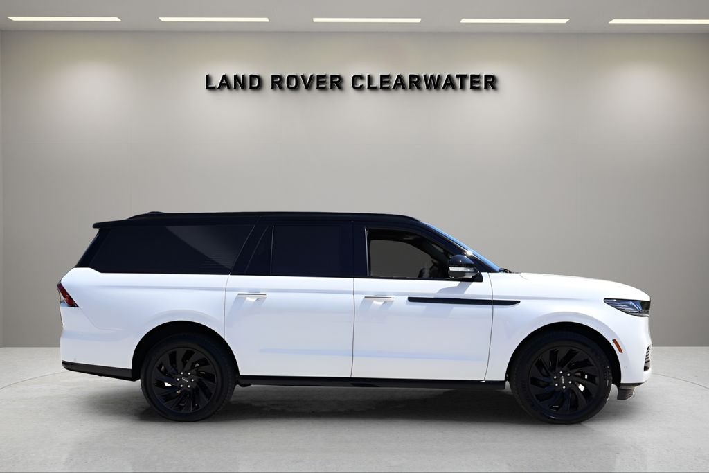 2025 Lincoln Navigator L Reserve
