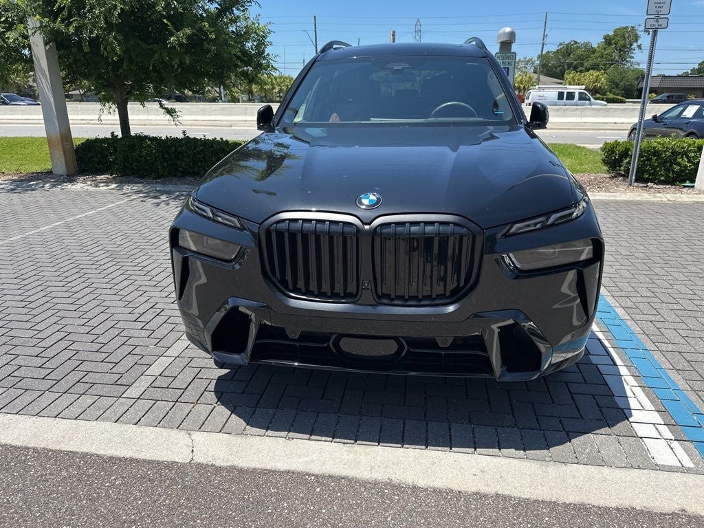 2024 BMW X7 xDrive40i