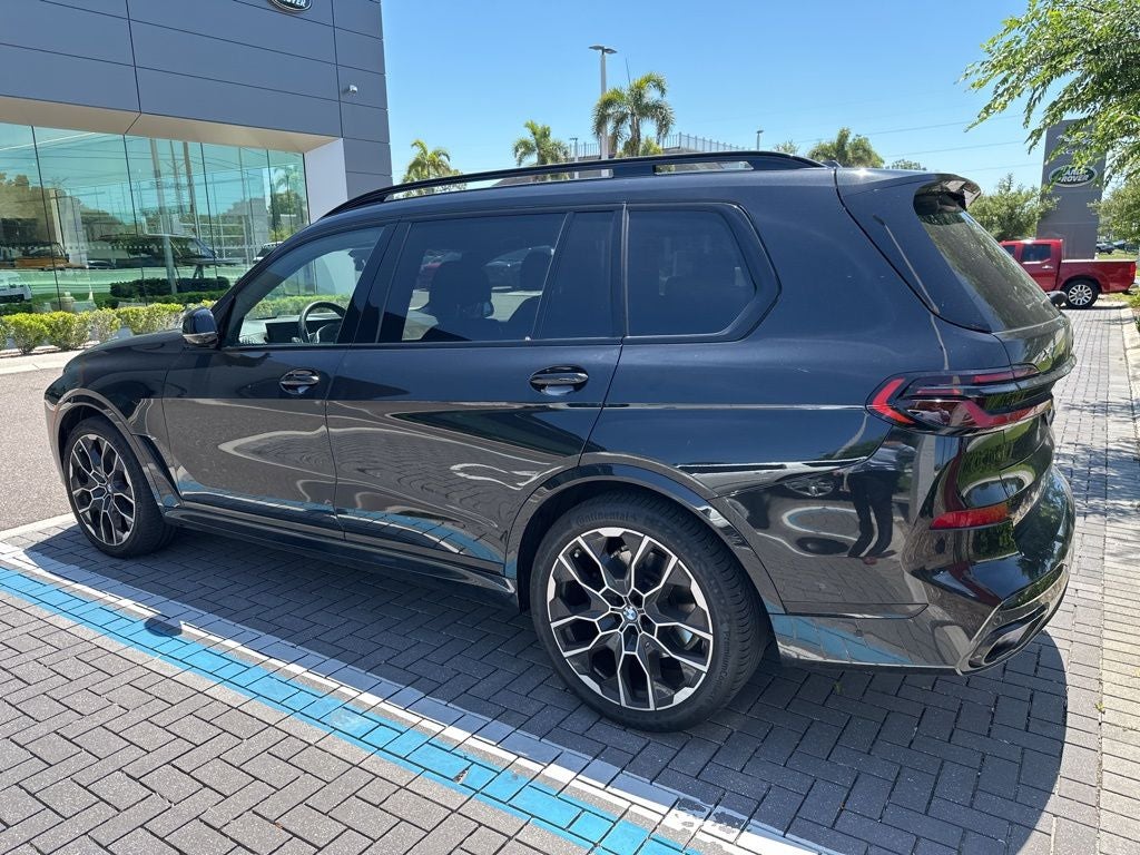 2024 BMW X7 xDrive40i