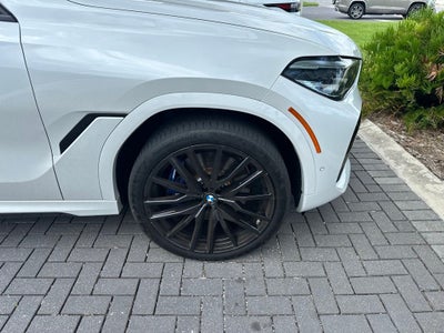 2023 BMW X6 M50i
