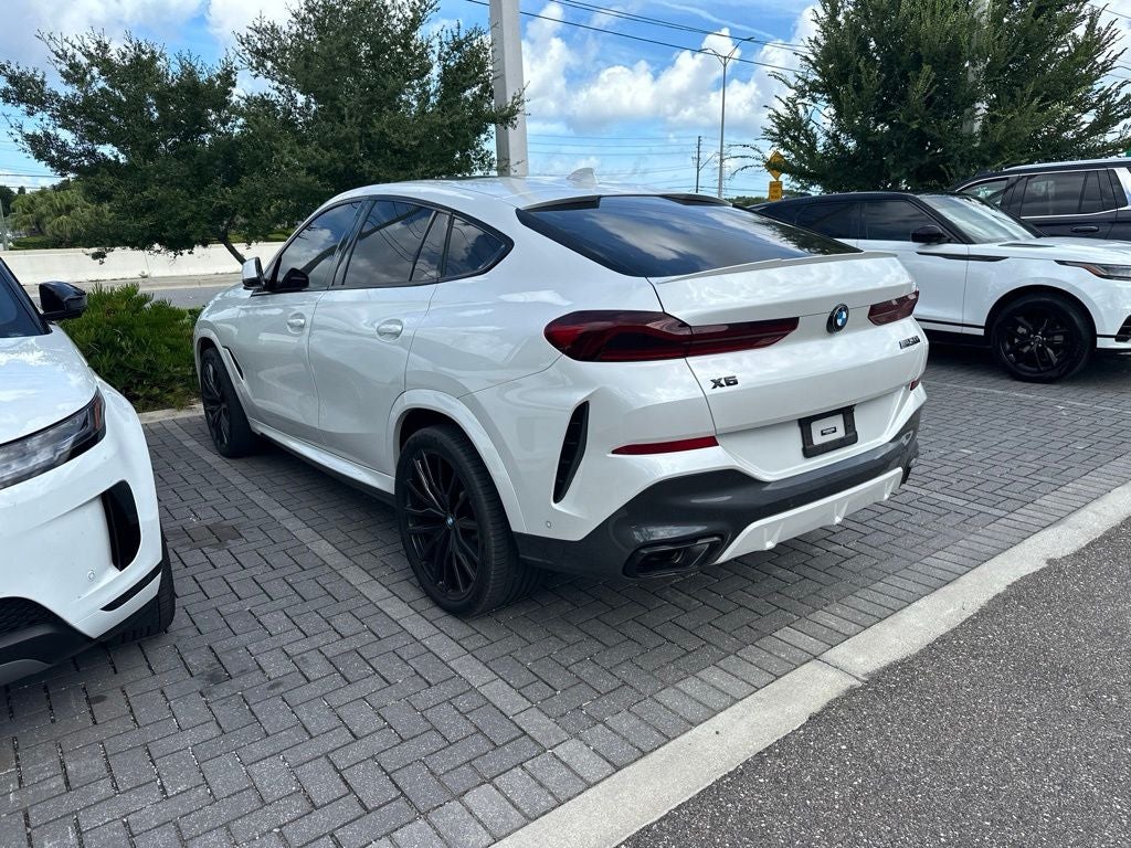 2023 BMW X6 M50i