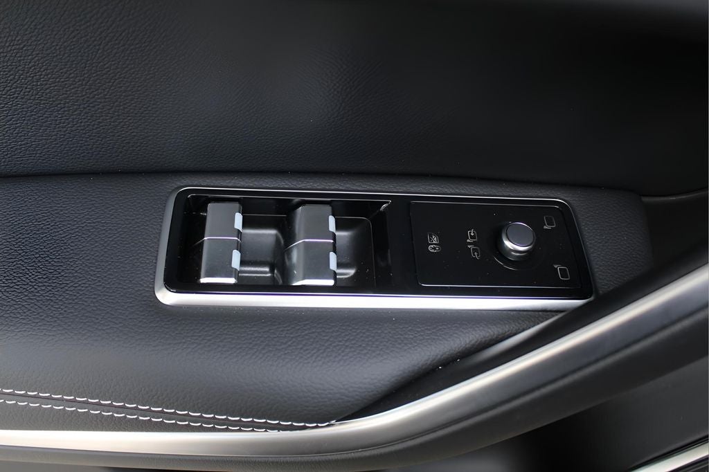 2026 Jaguar F-PACE P250 R-Dynamic S