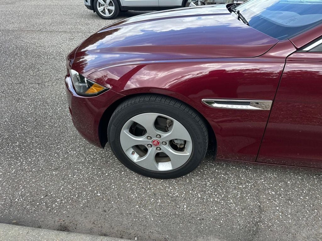 2017 Jaguar XE 25t Premium