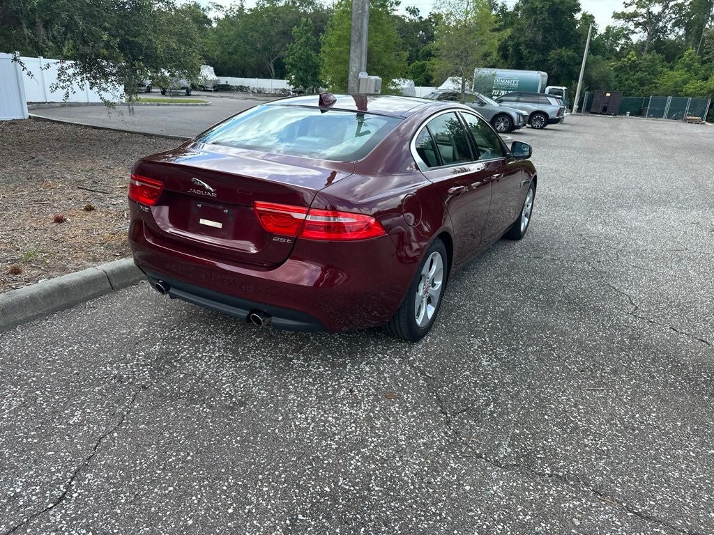 2017 Jaguar XE 25t Premium