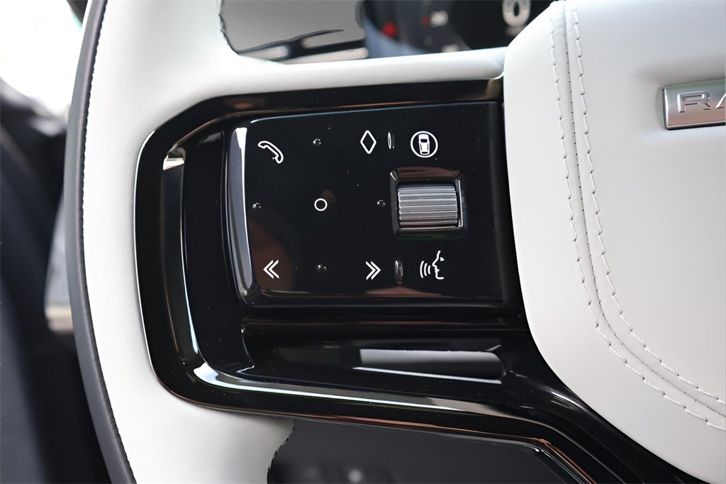 2025 Land Rover Range Rover Sport Plug-in Hybrid Dynamic SE