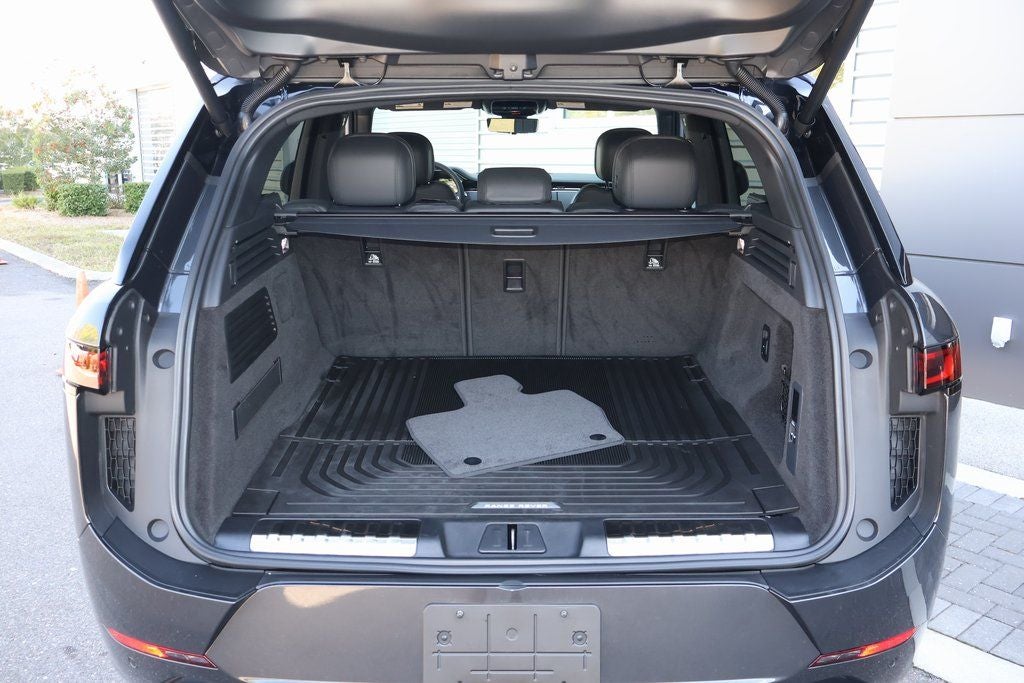 2025 Land Rover Range Rover Sport Dynamic SE