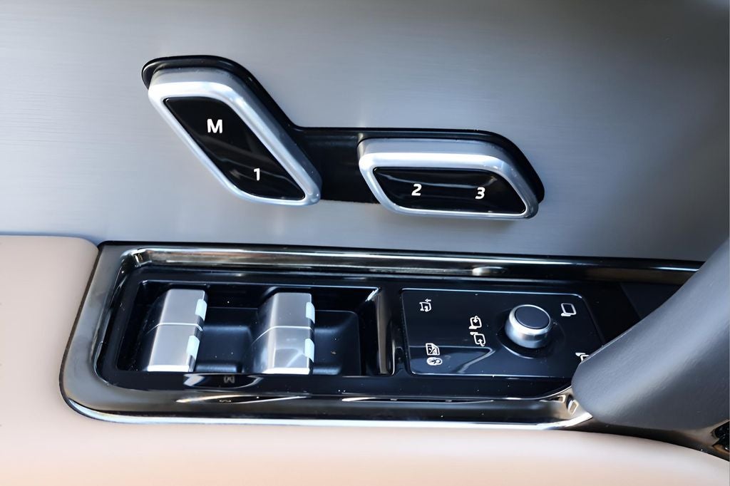 2024 Land Rover Range Rover Sport SE