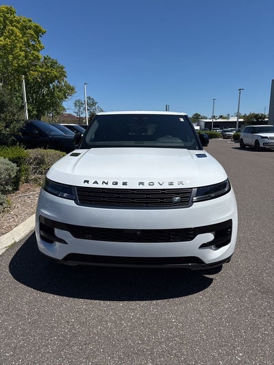2025 Land Rover Range Rover Sport SE