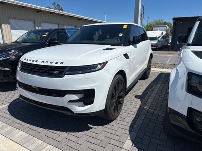 2025 Land Rover Range Rover Sport SE