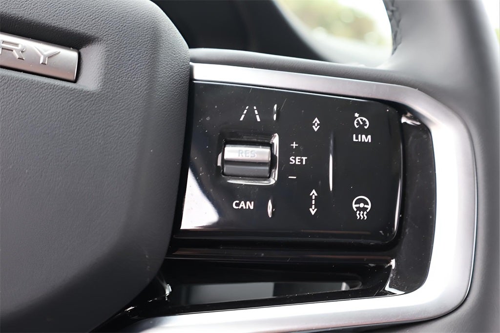 2025 Land Rover Discovery Sport S