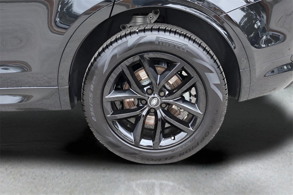 2025 Land Rover Discovery Sport S