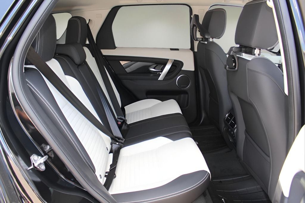 2025 Land Rover Discovery Sport S