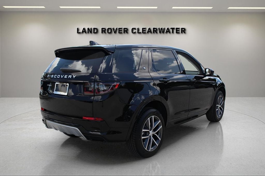 2025 Land Rover Discovery Sport S