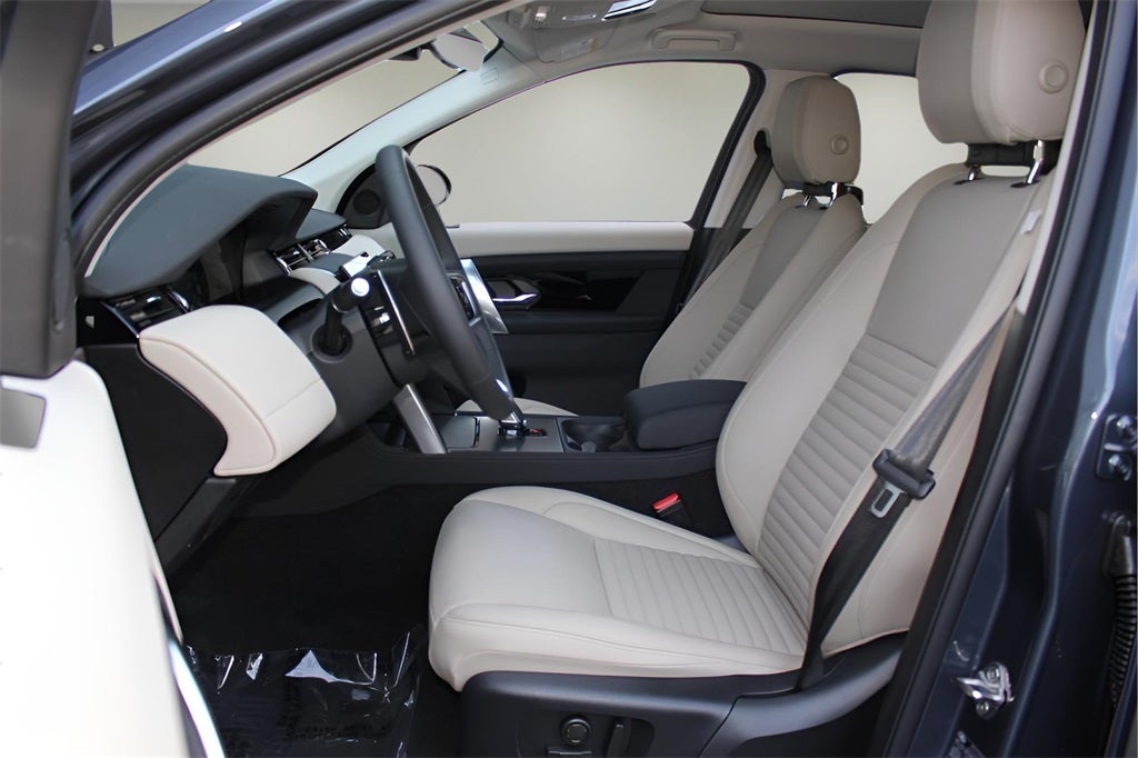 2025 Land Rover Discovery Sport S