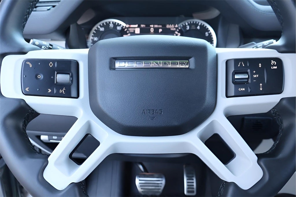 2023 Land Rover Defender 90 S