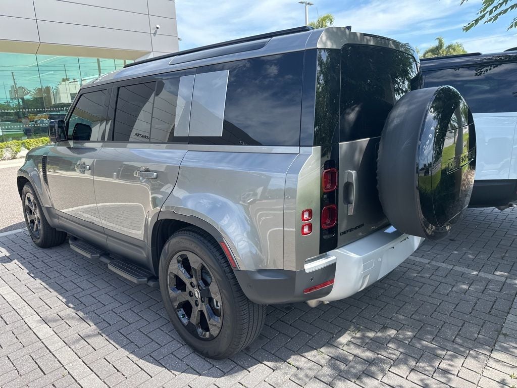 2025 Land Rover Defender 110 S