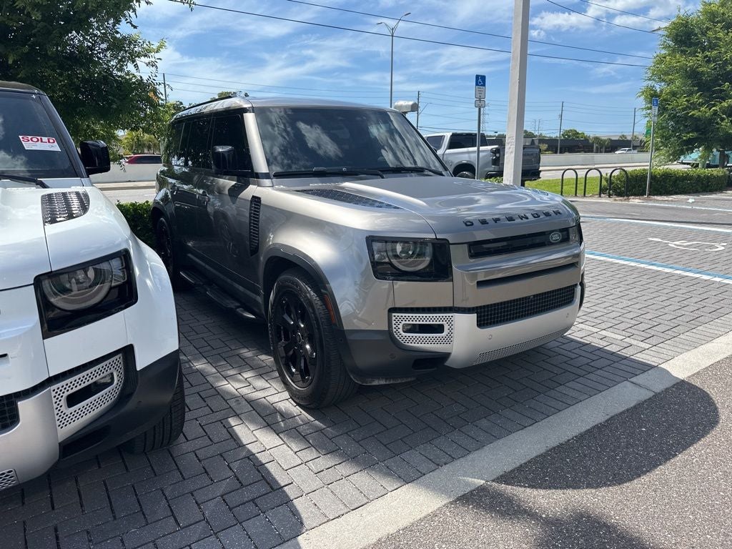 2025 Land Rover Defender 110 S