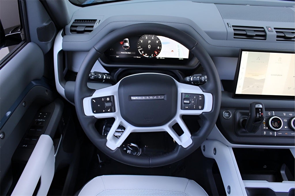 2025 Land Rover Defender 110 S