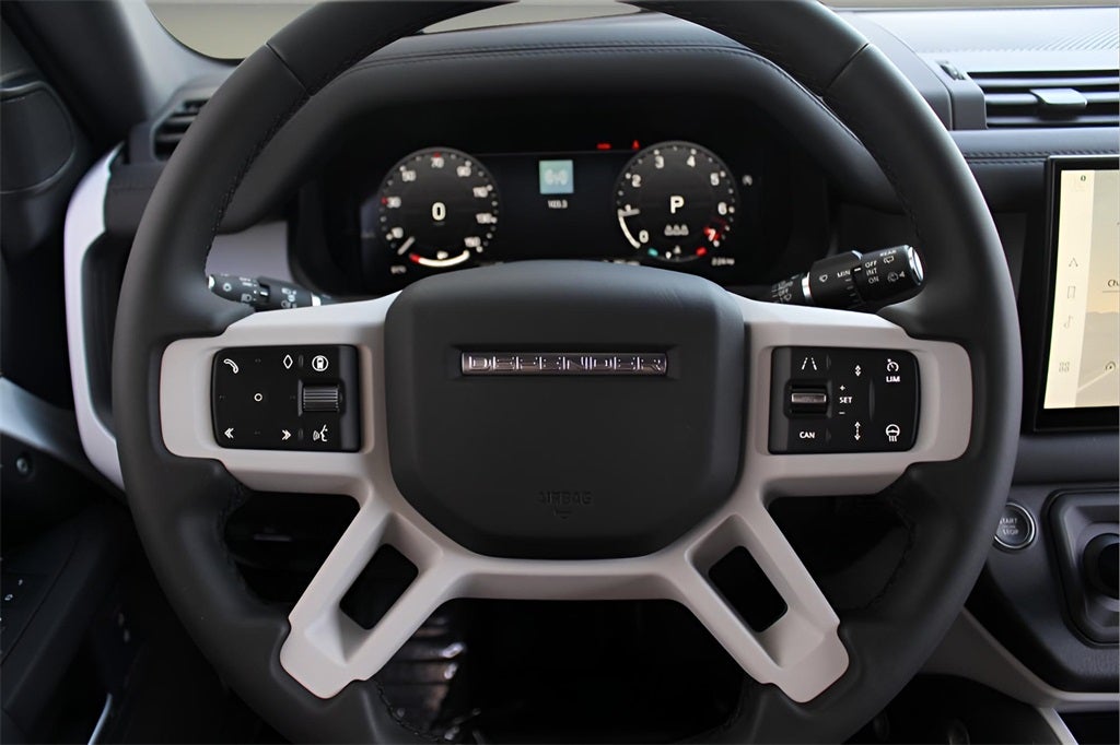 2025 Land Rover Defender 110 S