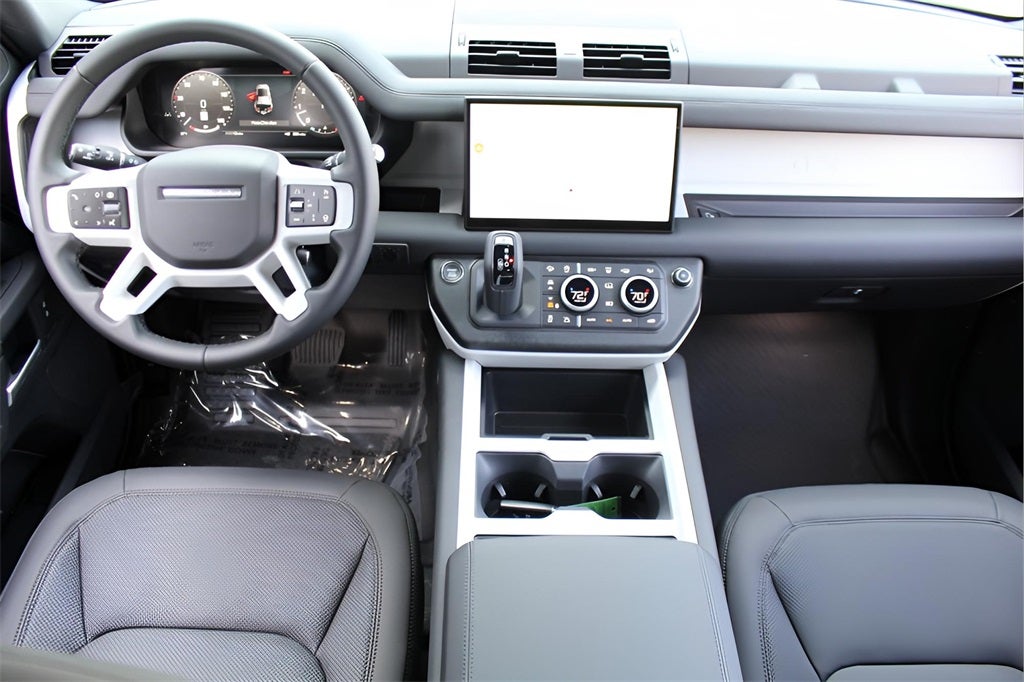 2025 Land Rover Defender 110 S