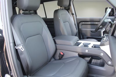 2025 Land Rover Defender 110 S