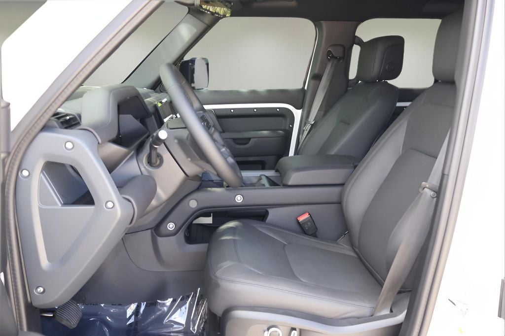 2025 Land Rover Defender 130 S