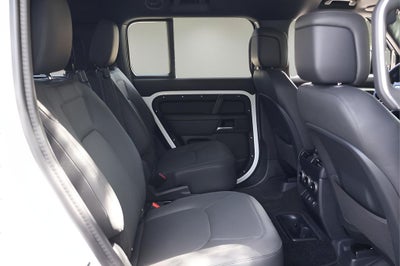 2025 Land Rover Defender 130 S