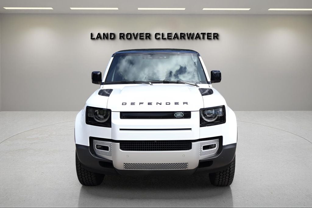 2025 Land Rover Defender 130 S