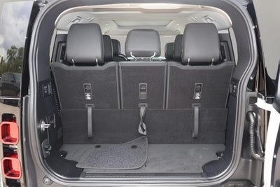 2025 Land Rover Defender 130 S