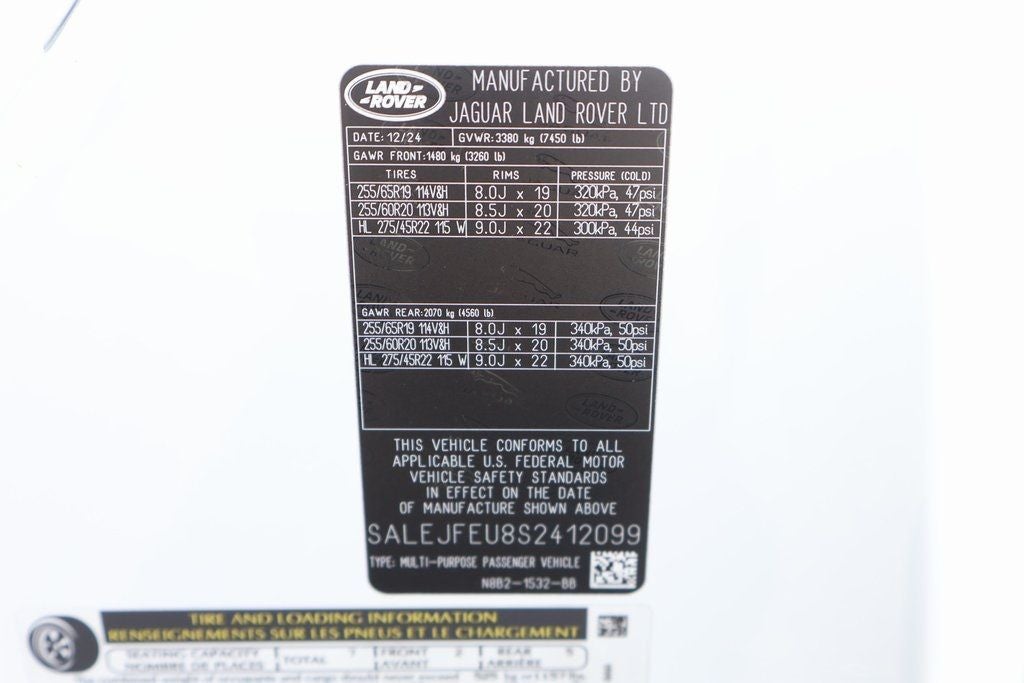 2025 Land Rover Defender 130 S