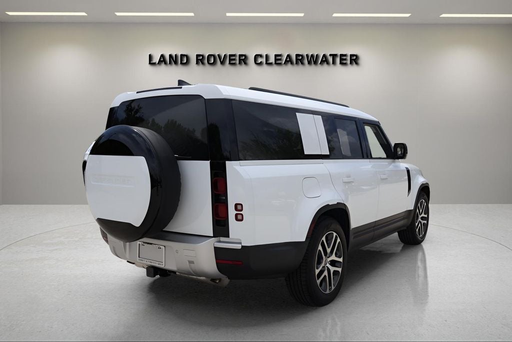 2025 Land Rover Defender 130 S