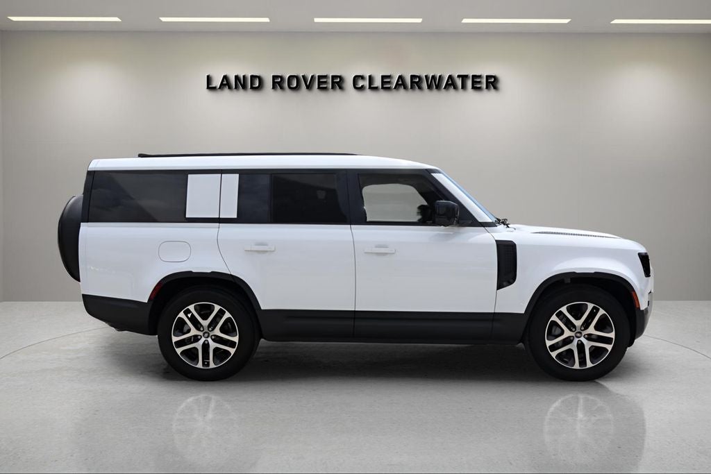 2025 Land Rover Defender 130 S