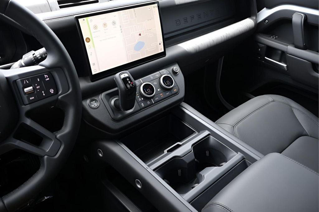 2025 Land Rover Defender 130 S