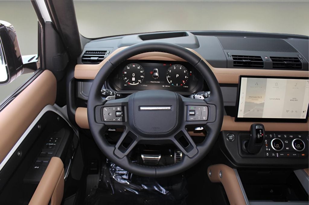 2025 Land Rover Defender 110 V8