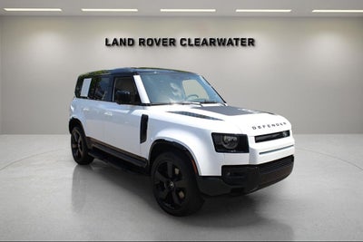 2025 Land Rover Defender 110 V8