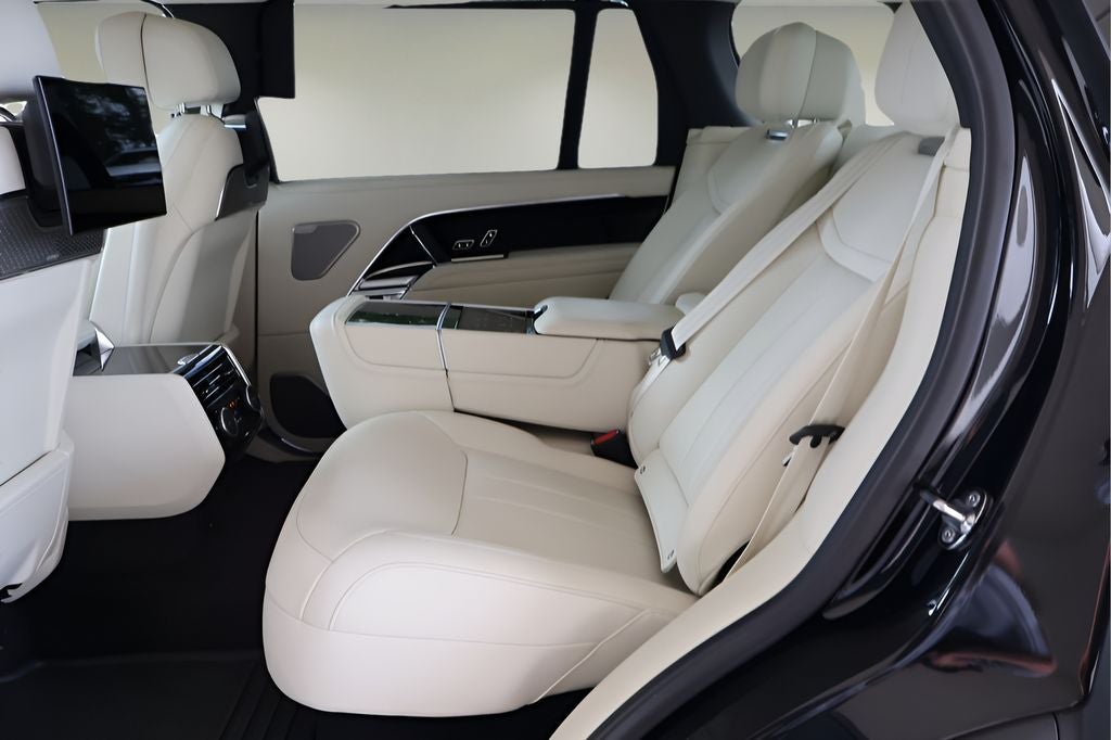 2025 Land Rover Range Rover Autobiography