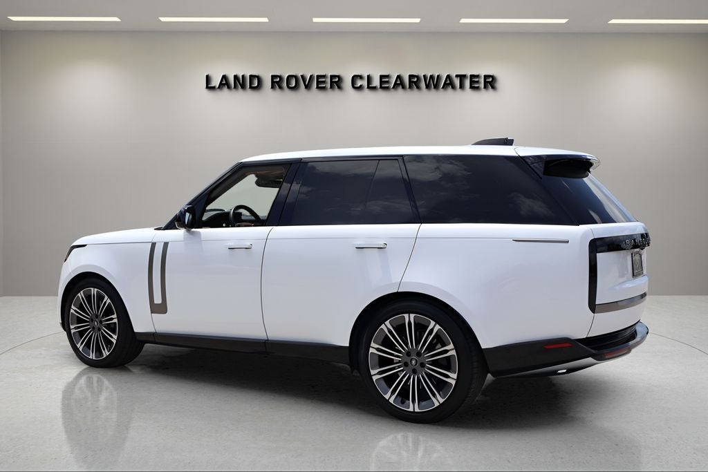 2023 Land Rover Range Rover SE