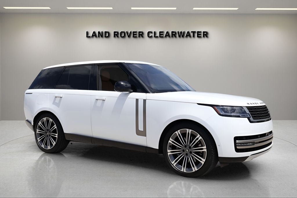 2023 Land Rover Range Rover SE