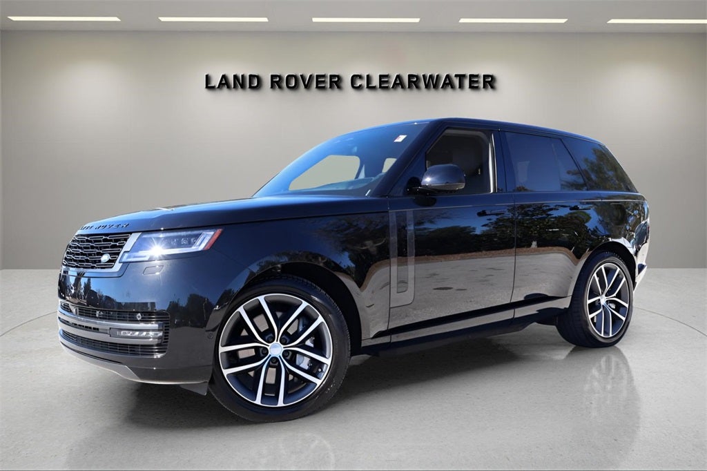 2025 Land Rover Range Rover Plug-In Hybrid SE