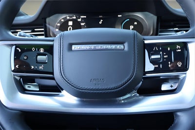 2025 Land Rover Range Rover Plug-In Hybrid SE