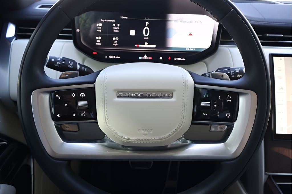 2024 Land Rover Range Rover SE
