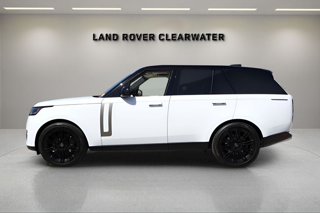 2024 Land Rover Range Rover SE