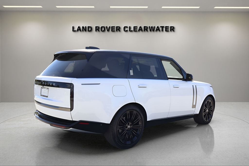 2024 Land Rover Range Rover SE