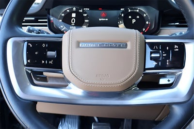 2023 Land Rover Range Rover SE