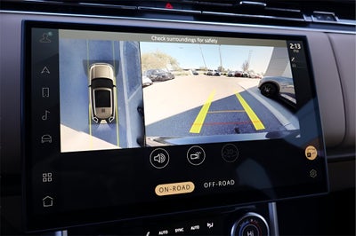 2023 Land Rover Range Rover SE