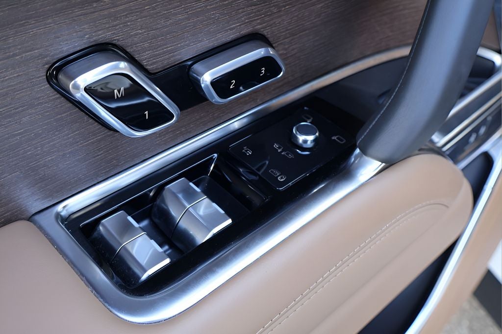 2024 Land Rover Range Rover SE