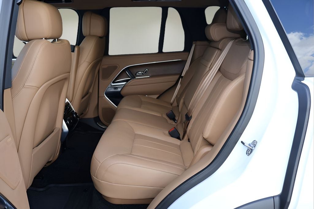 2024 Land Rover Range Rover SE