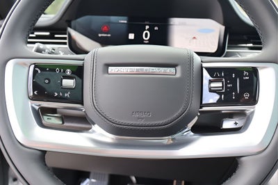 2025 Land Rover Range Rover SE
